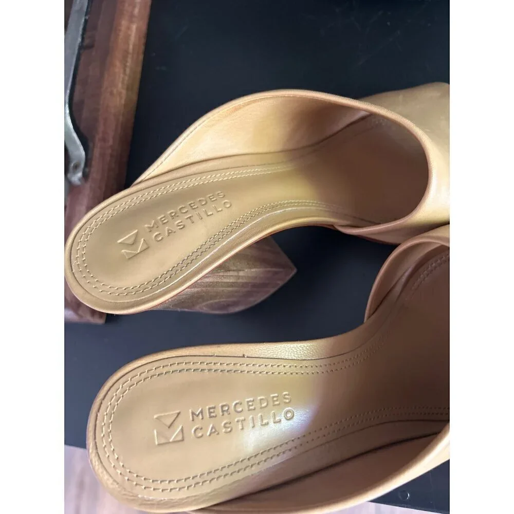 Mercedes Castillo Izar High Mule Sandal Sand Womens Size 7.5